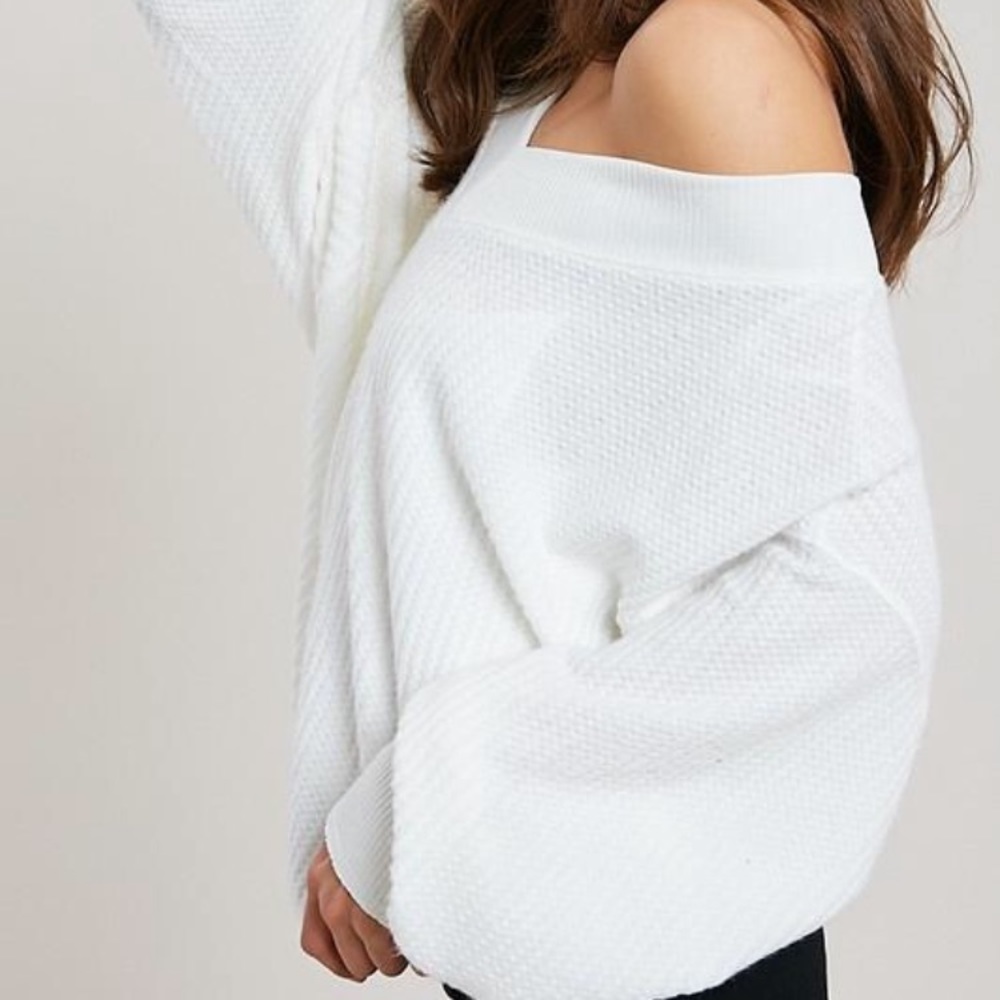 Off the Shoulder Sweater - Picture 4 of 4